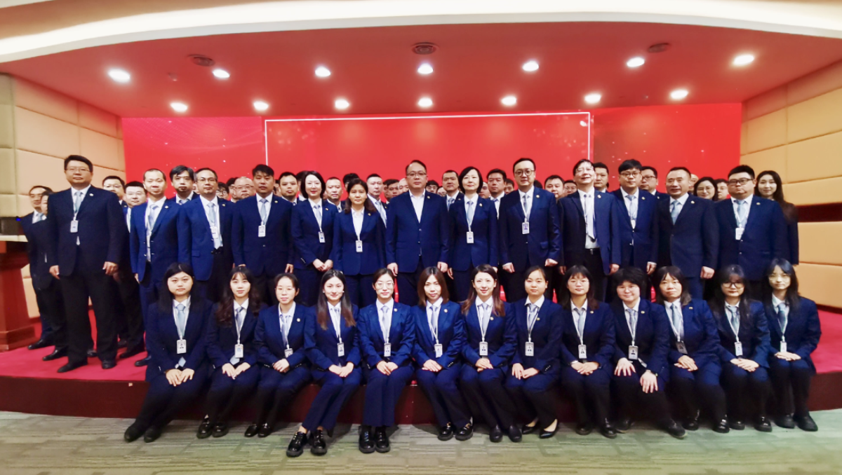 UUµçÍæ(ÖйúÇø)¹Ù·½ÍøÕ¾