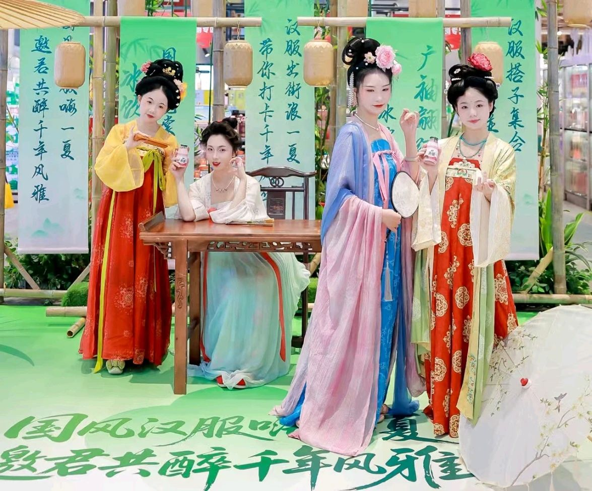 UUµçÍæ(ÖйúÇø)¹Ù·½ÍøÕ¾