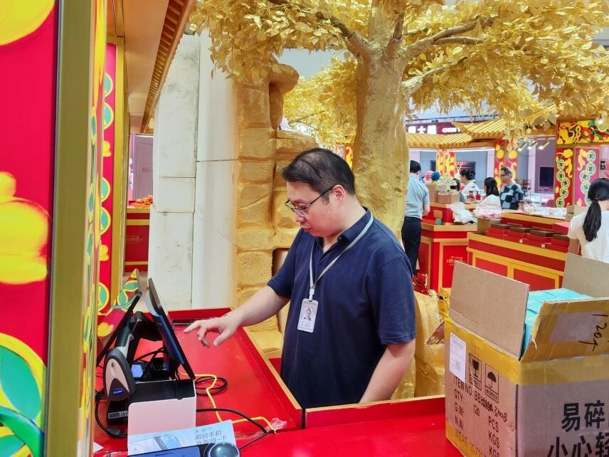 UUµçÍæ(ÖйúÇø)¹Ù·½ÍøÕ¾